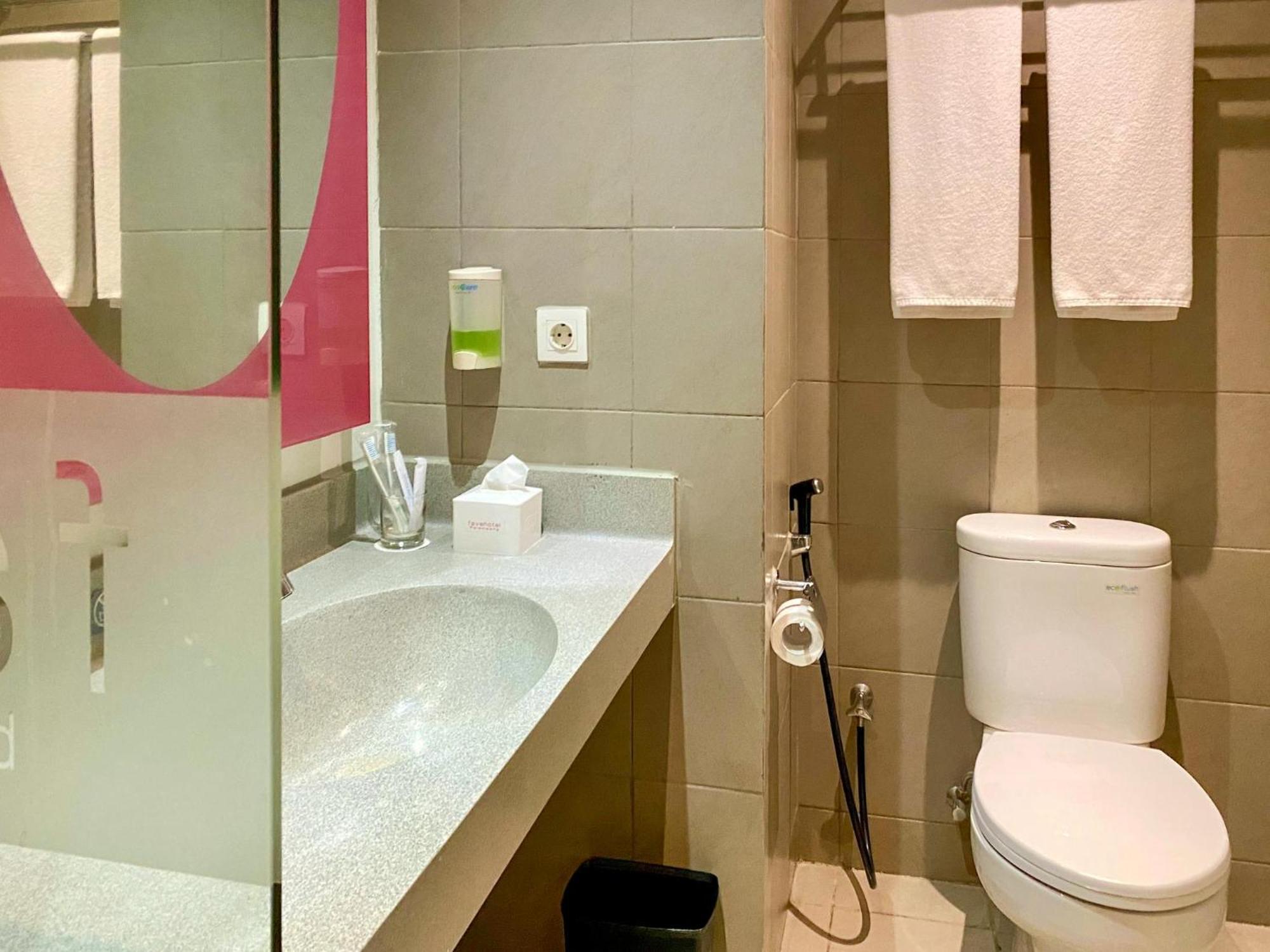Favehotel Палембанг Экстерьер фото