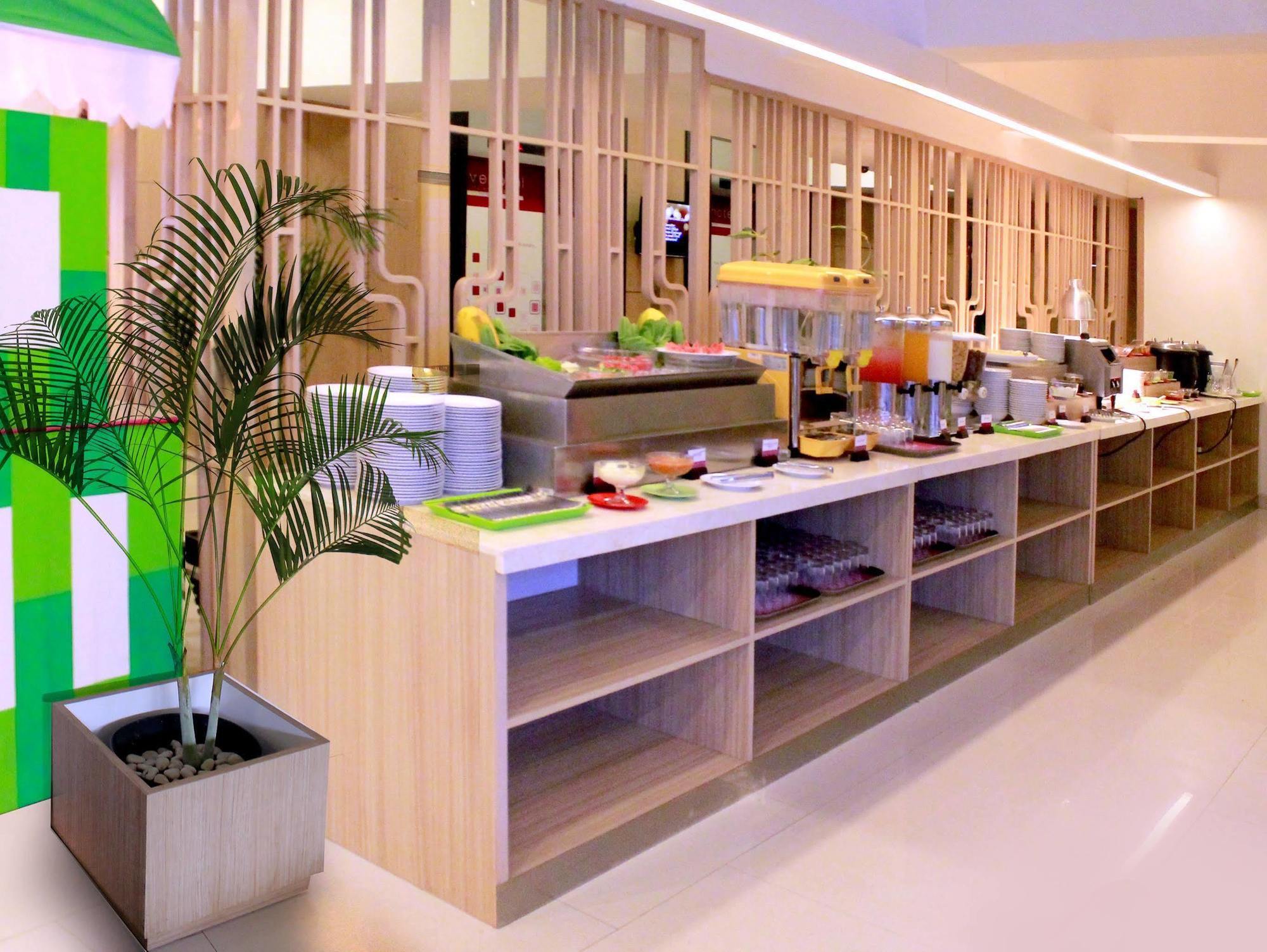 Favehotel Палембанг Экстерьер фото